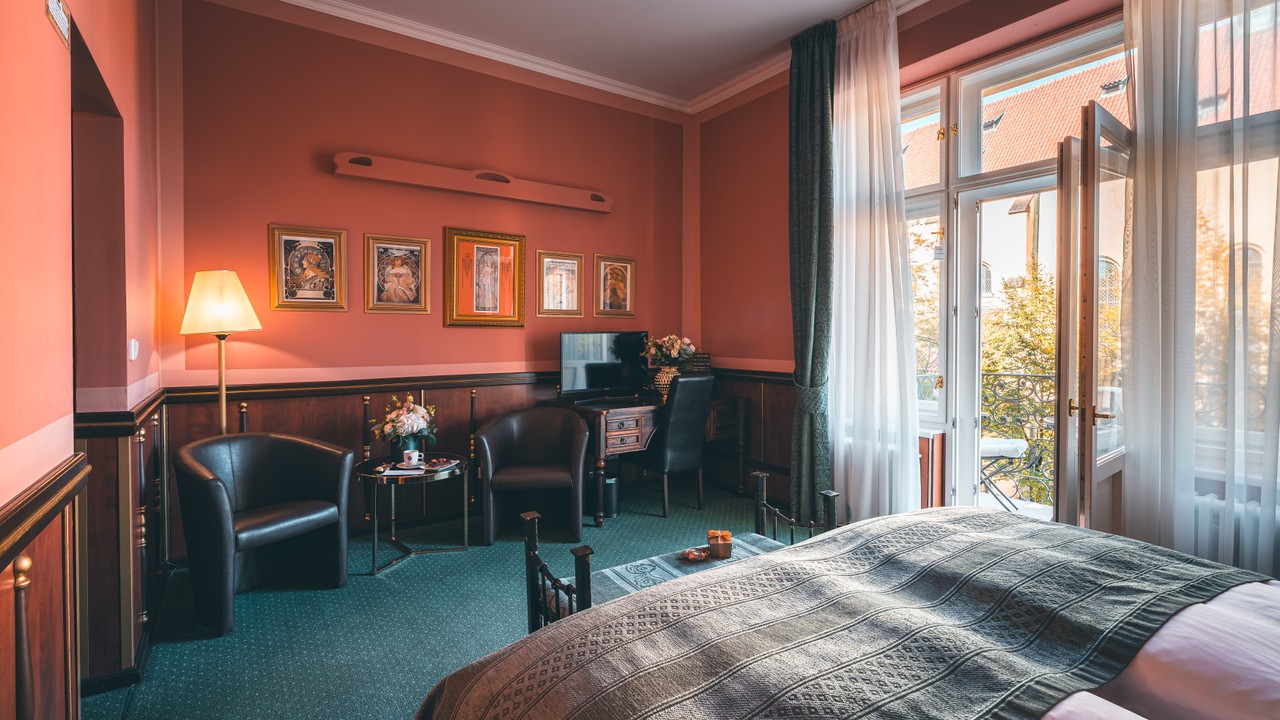 Hotel Hastal Best Hotel Prague Old Town; Office Desk, Historic Location, Landmark, Central Location