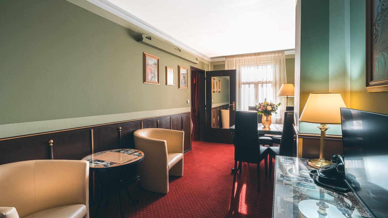 Hotel Hastal Best Hotel Prague Old Town; Family-Friendly Apartment, Prague 1 Central Location, Quiet Room, Great View, Elevator, Landmark