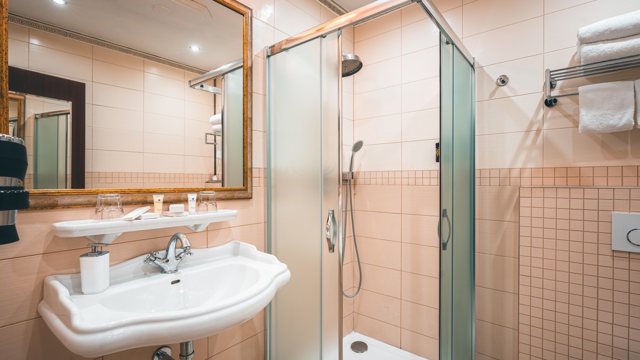 Hotel Hastal Best Hotel Prague Old Town; Accessible Rooms, Walk-In Shower, Family Suite