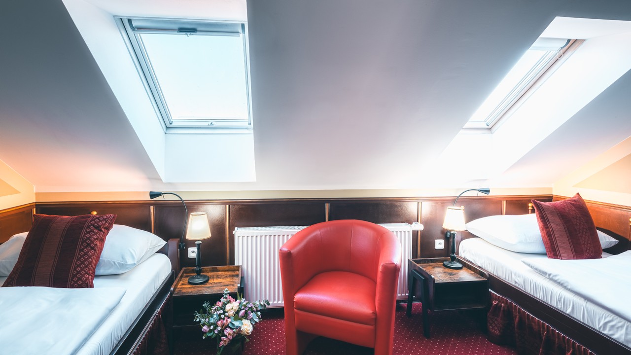 Hotel Hastal Best Hotel Prague Old Town; Twin Bedroom, Family Room